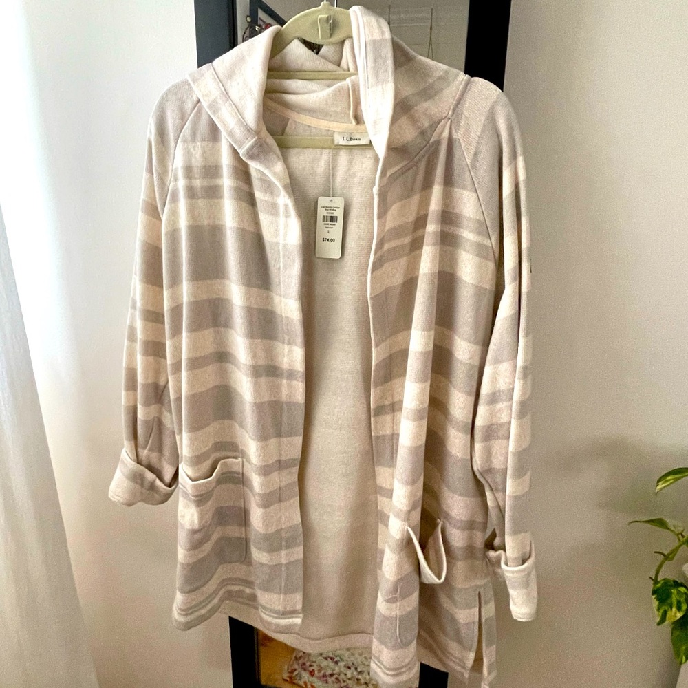 NWT LL Bean Large Hooded cream and grey Cardigan